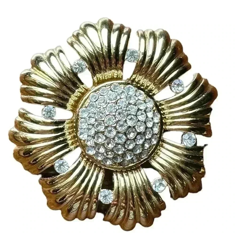 Monet Rhinestone Flower Gold Tone Pin Brooch - Picture 3 of 3